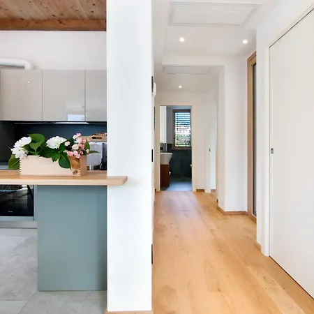 La Del In Terrazzo Appartement