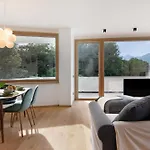 La Del In Terrazzo Apartament Colico
